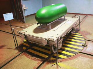 База подводных лодок в Балаклаве