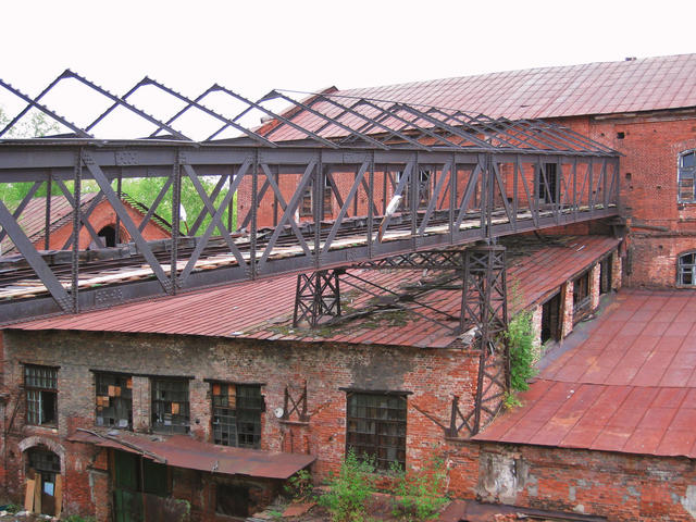 Развалины старинного железоделательного завода