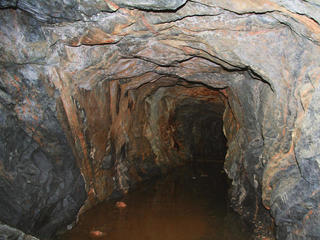 Заброшенные шахты в Слюдоруднике